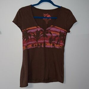 Gap: 100% Cotton Brown Multi-Colored Tropical Decal Tee